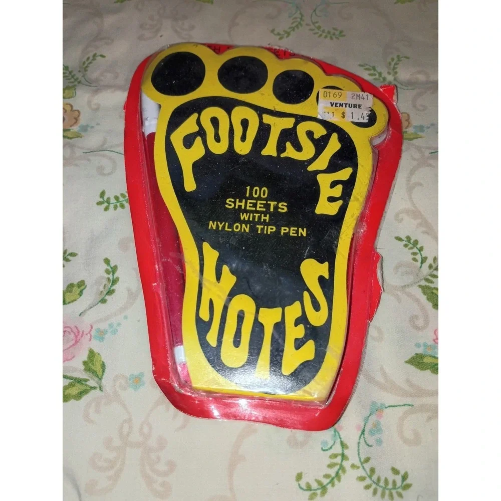 Vintage Footsie Notes 100‎ Sheets Nos 1960-70